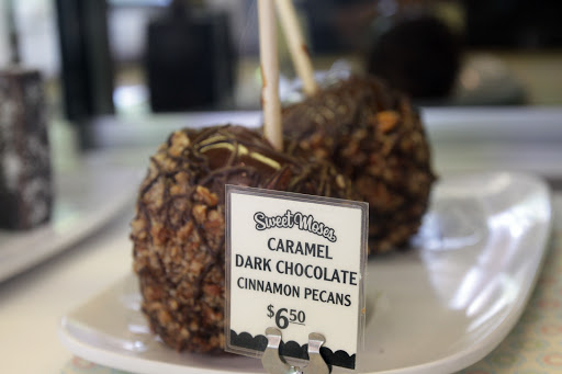 Dessert Shop «Sweet Moses», reviews and photos, 6800 Detroit Ave, Cleveland, OH 44102, USA