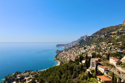 AZUR INVEST IMMOBILIER à Roquebrune-Cap-Martin