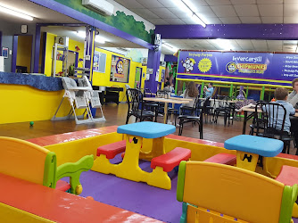 Chipmunks Playland & Café Invercargill OSCAR after school care