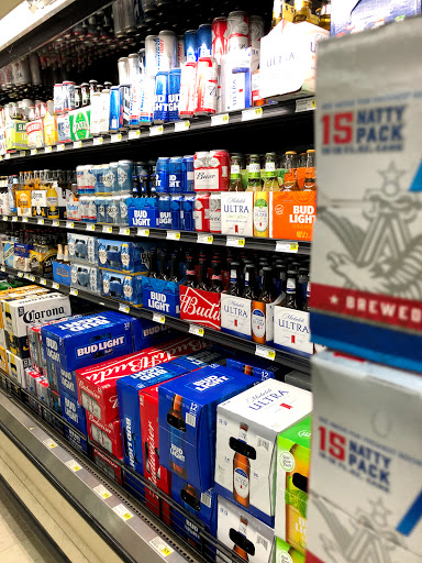 Grocery Store «Hometown Market», reviews and photos, 723 2nd Ave E, Oneonta, AL 35121, USA