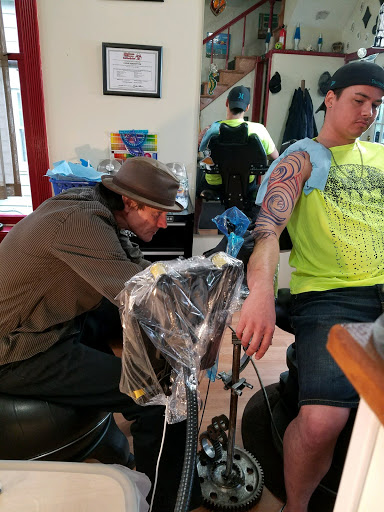 Tattoo Shop «Grasshopper Tattoo Studio», reviews and photos, 8805 IN-64, Georgetown, IN 47122, USA