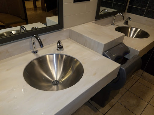 Movie Theater «AMC Oakview Plaza 24», reviews and photos, 3555 S 140th Plaza, Omaha, NE 68144, USA