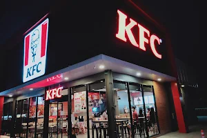 KFC โลตัส บ้านแพ้ว image