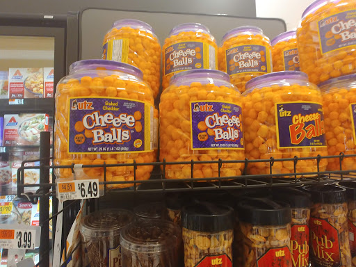 Grocery Store «Giant», reviews and photos, 61 Catoctin Cir NE, Leesburg, VA 20176, USA