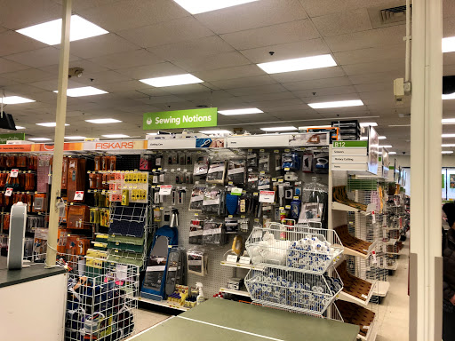 Fabric Store «Jo-Ann Fabrics and Crafts», reviews and photos, 3370 S Glenstone Ave, Springfield, MO 65804, USA