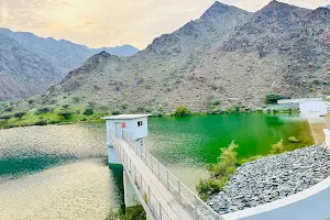 Wadi Al Hayl Dam . image