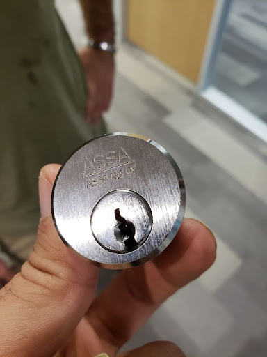 Locksmith «Extra Locksmith», reviews and photos, 911 N Sylvania Ave #180, Fort Worth, TX 76111, USA