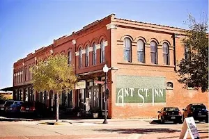 Ant Street Inn image