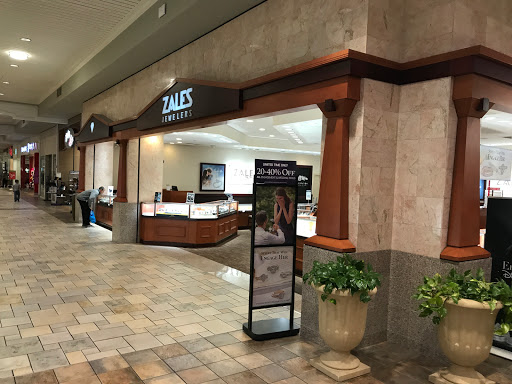 Jewelry Store «Zales - The Diamond Store», reviews and photos, 6020 82nd St, Indianapolis, IN 46250, USA