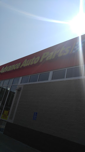 Auto Parts Store «Advance Auto Parts», reviews and photos, 1111 Rice St, St Paul, MN 55117, USA