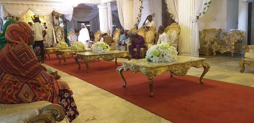 House Of Igbinedion, No. 1 Okada Avenue, Oka, Benin City, Edo, Nigeria, Bar, state Edo