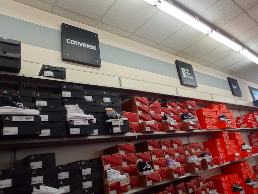 Shoe Store «Rack Room Shoes», reviews and photos, 4677 W Irlo Bronson Memorial Hwy, Kissimmee, FL 34746, USA