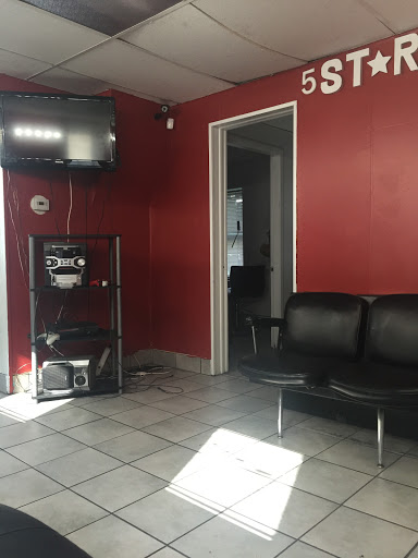 Barber Shop «5 Star Kutz Barbershop & Xpresskutz Mobilebarbertruck», reviews and photos, 3609 Ridge Rd, Lansing, IL 60438, USA