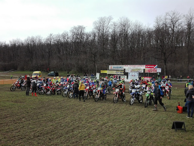 Pannonhalma Motocross Pálya - Edzőterem