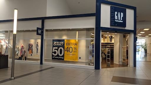 Clothing Store «Gap Outlet», reviews and photos, 1600 Saratoga Ave, San Jose, CA 95129, USA