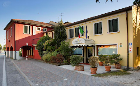 Hotel Antico Moro Via Castellana, 149, 30174 Chirignago-Zelarino VE, Italia