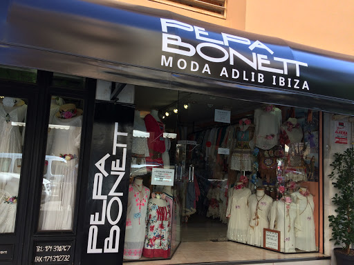 Marcas de ropa de mujer en Ibiza