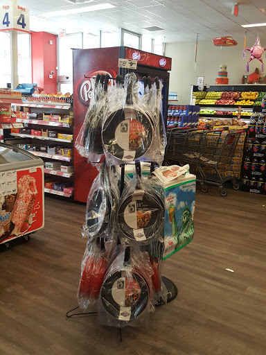 Grocery Store «Save-A-Lot», reviews and photos, 210 N Lake St, Aurora, IL 60506, USA