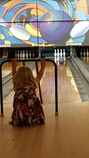 Bowling Alley «Fort Walton Beach Bowl», reviews and photos, 745 Beal Pkwy NW, Fort Walton Beach, FL 32547, USA