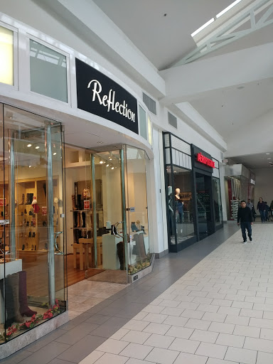 Shoe Store «Reflection», reviews and photos, 1689 Arden Way, Sacramento, CA 95815, USA