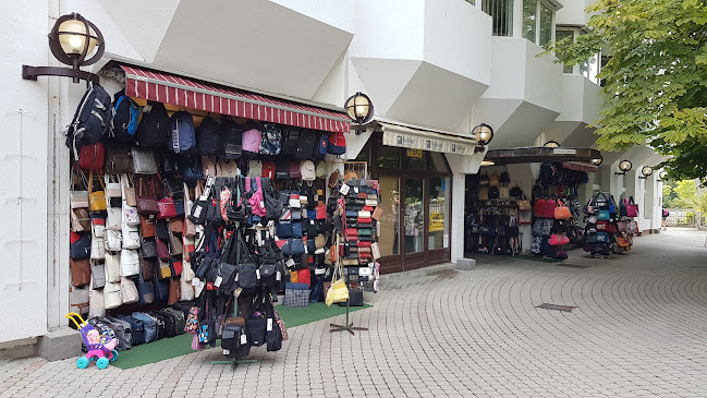 Gyöngyi Bazár Táskabolt