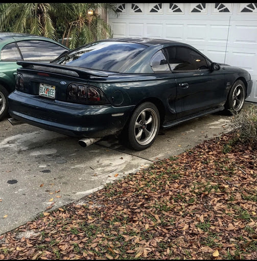 Auto Body Shop «Econo Auto Painting», reviews and photos, 801 1st St W, Bradenton, FL 34208, USA