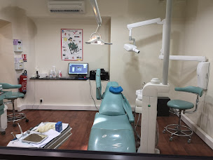 Photo n°5 de URGENCES DENTAIRES GIRAFE 31 à Toulouse ()