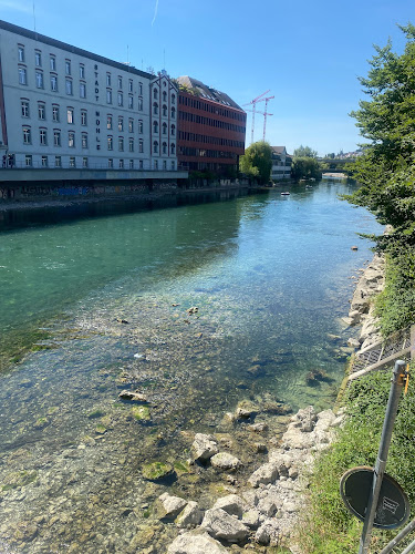 Kommentare und Rezensionen über Flussbad Unterer Letten