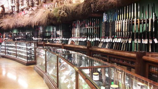 Sporting Goods Store «Bass Pro Shops», reviews and photos, 1000 Bass Pro Dr NW, Altoona, IA 50009, USA
