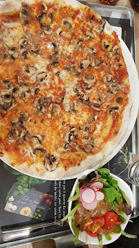 Pizza du Restaurant italien Vapiano Marseille La Valentine Pasta Pizza Bar - n°4