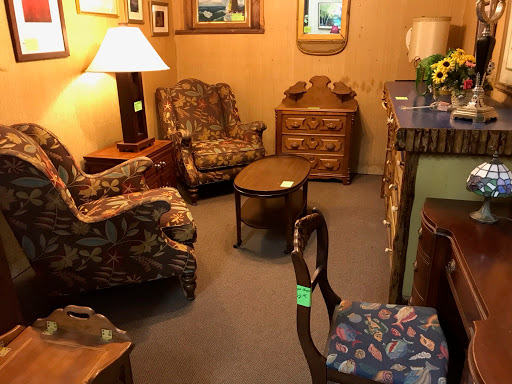 Used Furniture Store «Cobwebs Used Furniture», reviews and photos, 1008 Wappoo Rd, Charleston, SC 29407, USA