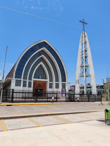 Opiniones de Catedral de Pucallpa en Callería - Iglesia