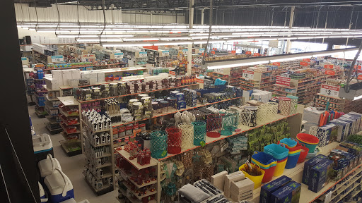 Discount Store «Big Lots», reviews and photos, 5580 NW 167th St, Miami Lakes, FL 33014, USA