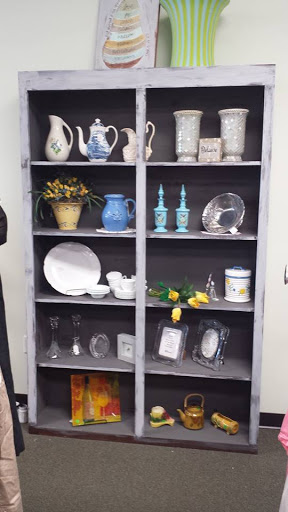 Thrift Store «Wellspring Treasures», reviews and photos, 1600 John B White Sr Blvd #1008, Spartanburg, SC 29301, USA