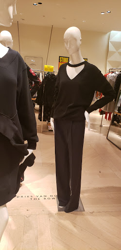 Department Store «Barneys New York, Copley Place», reviews and photos, 100 Huntington Ave, Boston, MA 02116, USA