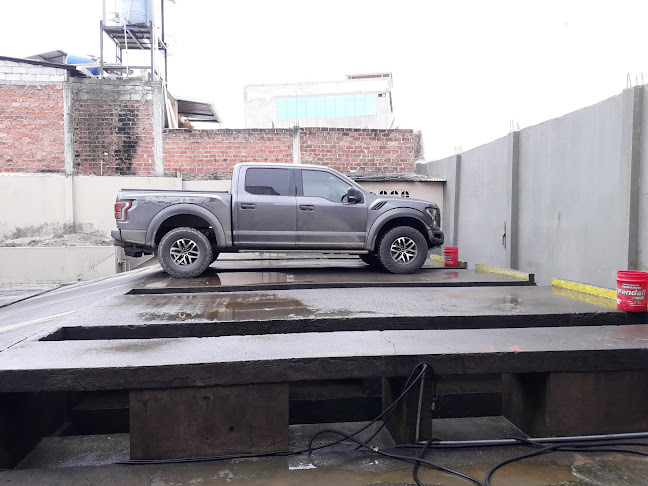 Opiniones de Lavadora De Carros UNO en Machala - Servicio de lavado de coches