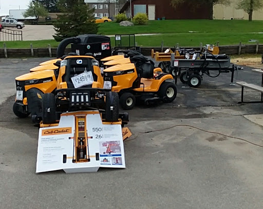 Home Improvement Store «Tractor Supply Co.», reviews and photos, 6622 6th St SW, Cedar Rapids, IA 52404, USA