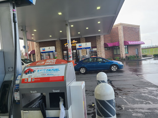Chevron, 993 Lawson Ave, Woodburn, OR 97071, USA, 