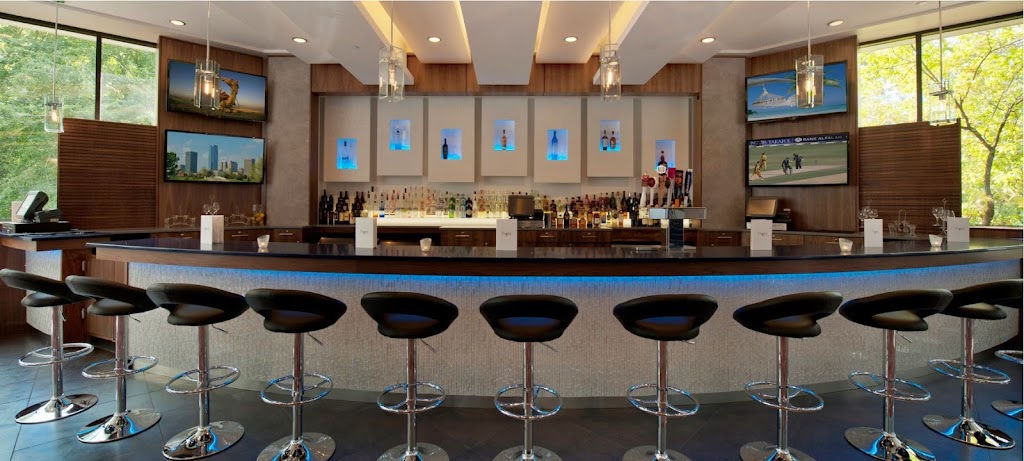 Flight Martini and Wine Lounge 08536