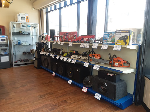 Pawn Shop «Fall River Pawn Brokers», reviews and photos, 268 Union St, New Bedford, MA 02740, USA