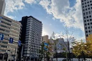 Osaka Station 3 Building image