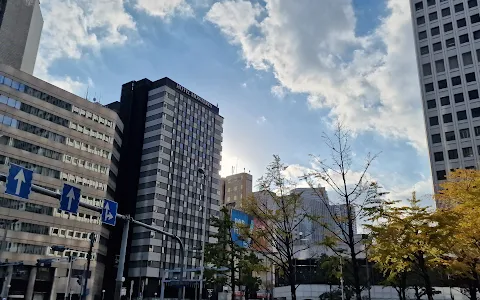 Osaka Station 3 Building image