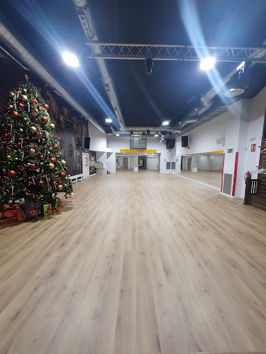 Imagen del negocio Escola i Sala de ball El Mirall en Lleida, Lleida
