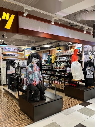 ムラサキスポーツ 京都ヨドバシ店