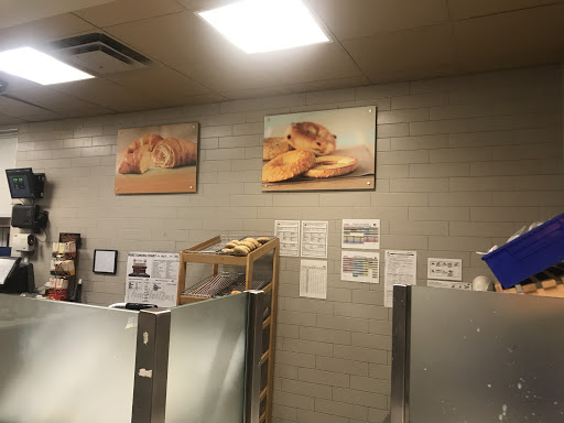 Coffee Shop «Tim Hortons», reviews and photos, 3550 Greenfield Rd, Dearborn, MI 48126, USA