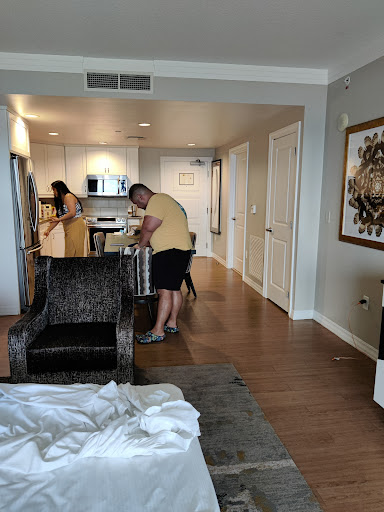 Hotel «Parc Soleil by Hilton Grand Vacations», reviews and photos, 11272 Desforges Ave, Orlando, FL 32836, USA