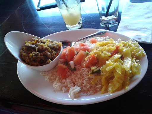 Safari Lounge Eritrean & Ethiopian Cuisine
