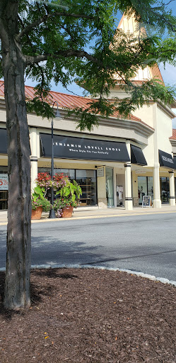 Shoe Store «Benjamin Lovell Shoes», reviews and photos, 525 Glen Eagle Square, Glen Mills, PA 19342, USA