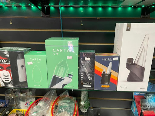 Clothing Store «Norcal Clothing and Smoke Shop», reviews and photos, 5802 Lindhurst Ave, Marysville, CA 95901, USA