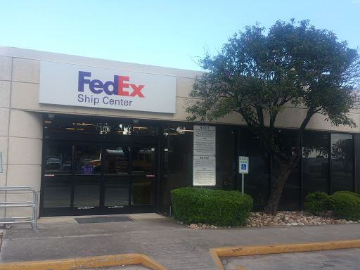Shipping and Mailing Service «FedEx Ship Center», reviews and photos, 1102 Brussels St, San Antonio, TX 78219, USA